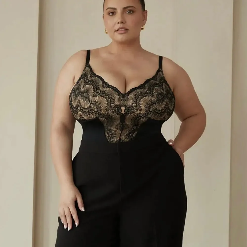 Pinsy Sculpting Lace Shapewear Bodysuit Size XL NWT
